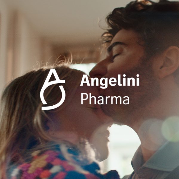 TACHIPIRINA E TUTTA LA FORZA DELL’AMORE