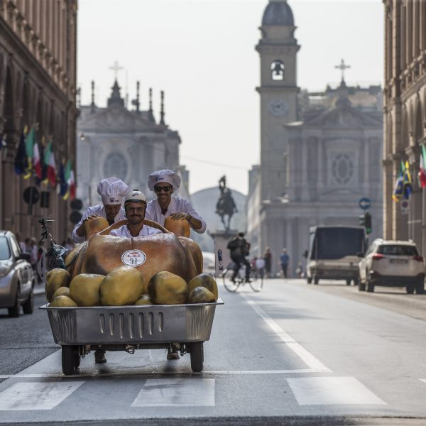 LA CREATIVITÀ ARMANDO TESTA TRIONFA ALLA RED BULL SOAPBOX RACE