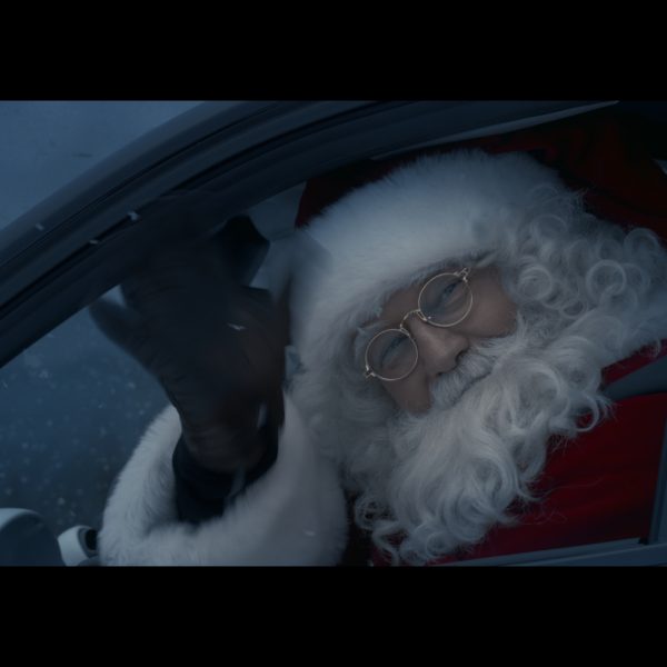 ESSELUNGA: PRIMA VOLTA IN TV PER UN NATALE MILLE VOLTE SMART