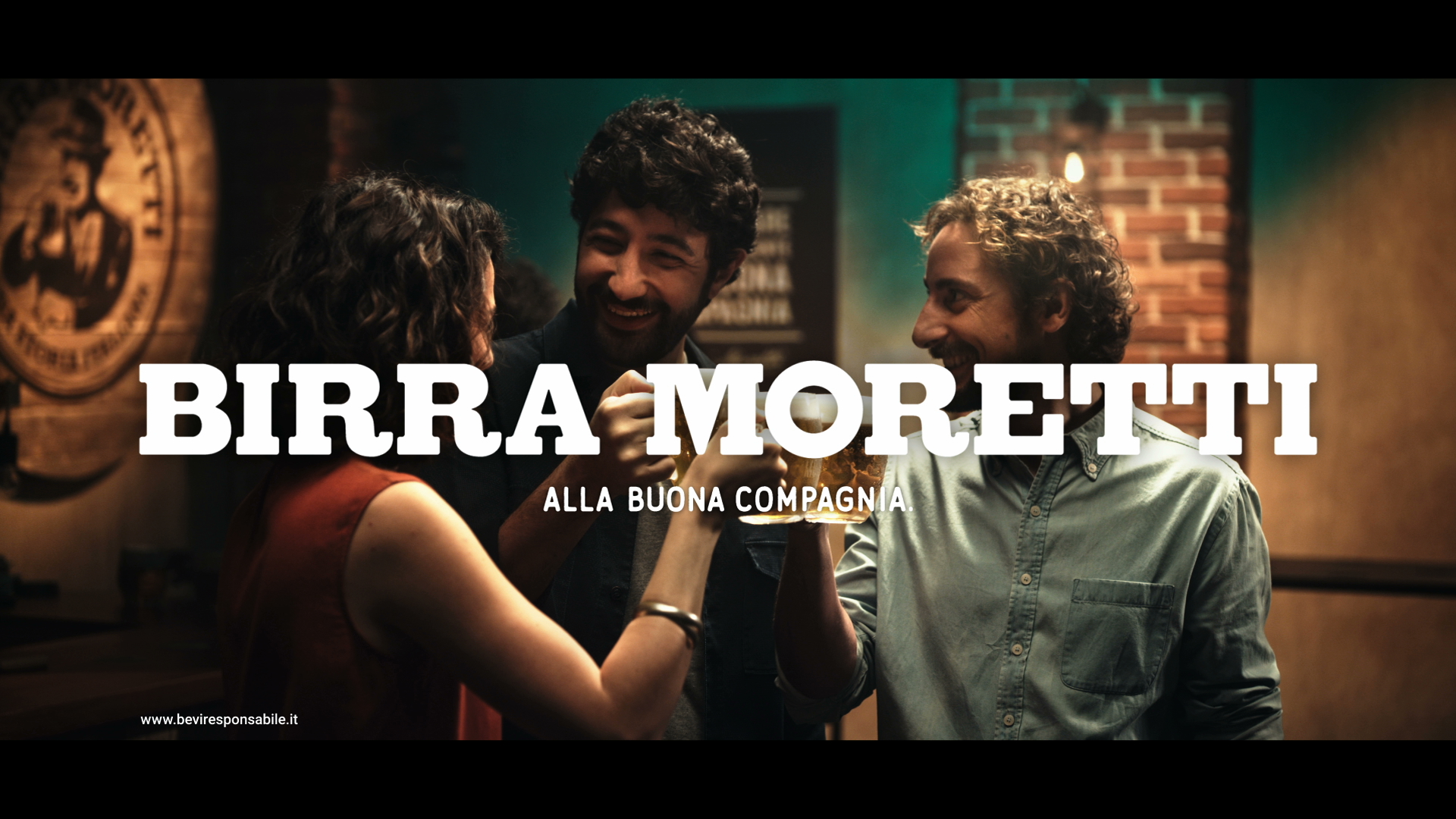 BIRRA MORETTI CELEBRA LA BUONA COMPAGNIA NEL NUOVO SPOT FIRMATO DA ARMANDO TESTA